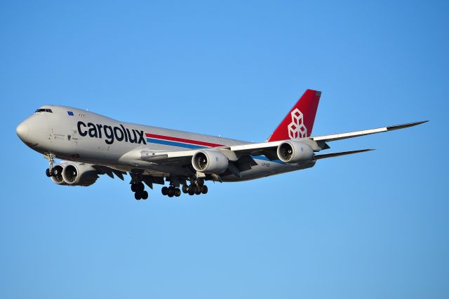 BOEING 747-8 (LX-VCE)