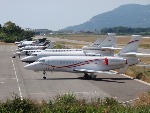 Dassault Falcon 2000 (F-HALG)