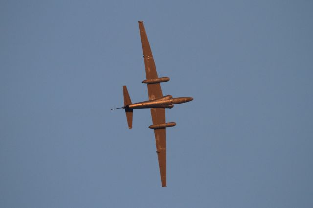 6810336 — - Lockheed U-2S in a 90+ degree bank following high performance take-off. California Capital Airshow - Drive-In Show - 09/24/21