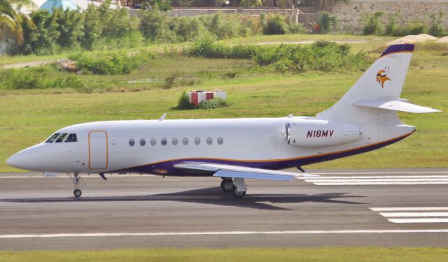 Dassault Falcon 2000 (N18MV)
