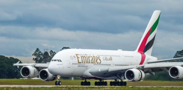 Airbus A380-800 (A6-EUU)