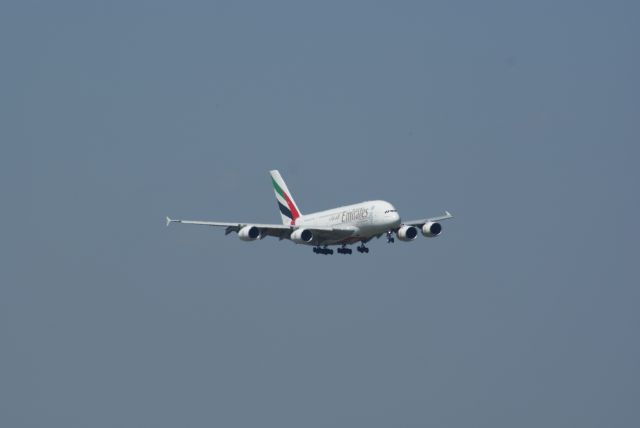 Airbus A380-800 (A6-EDK) - eMIRATES a380-861 CN030