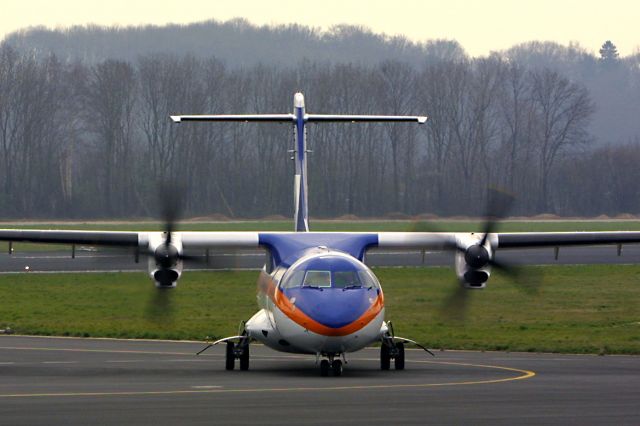 Aerospatiale ATR-42-300 (PH-XLK)