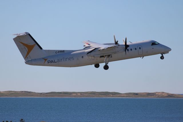 de Havilland Dash 8-300 (C-FPAE)
