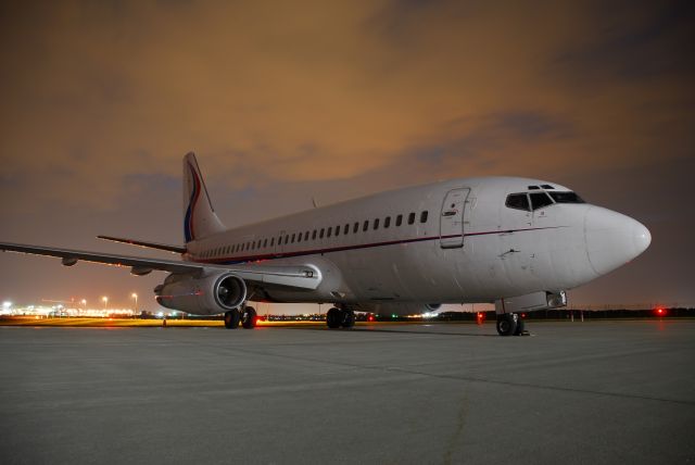 Boeing 737-200 (N733TW)