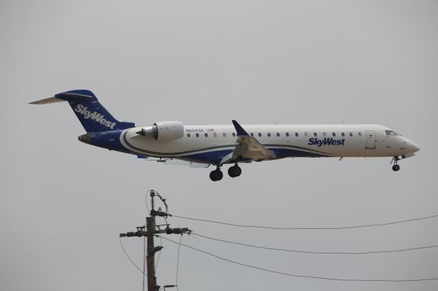 Canadair Regional Jet CRJ-700 (N604SK)