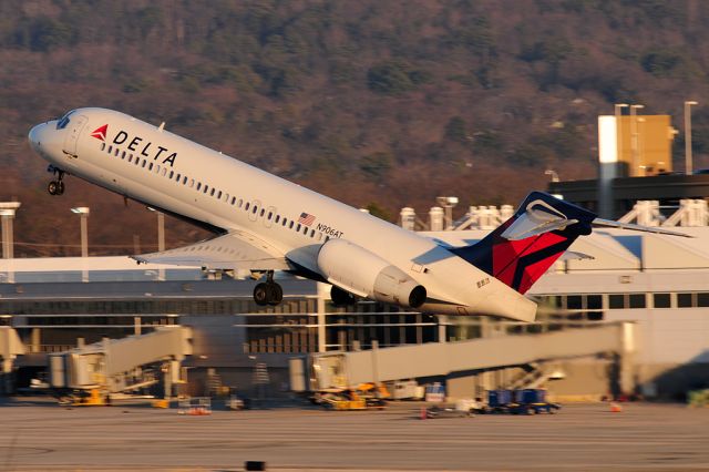 Boeing 717-200 (N906AT) - Sunset departure back to Atlanta 