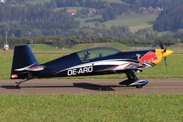 EXTRA EA-300 (OE-ARO)