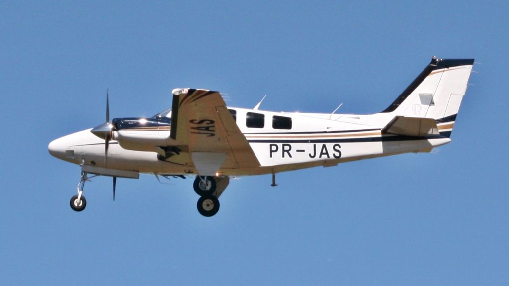 Beechcraft Baron (58) (PR-JAS)