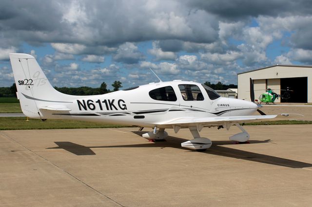 Cirrus SR-22 (N611KG)