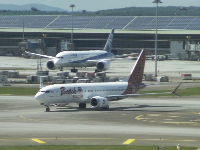 Boeing 737-800 (9M-LRC) - First 737 MAX 8!