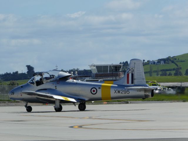 HUNTING PERCIVAL P-84 Jet Provost (VH-JPV) - Jet Provost transits Launceston enroute to Latrobe Valley 