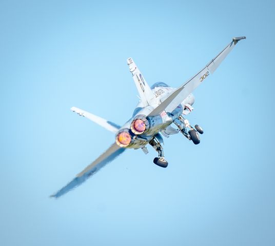 McDonnell Douglas FA-18 Hornet — - 2016 NY Airshow 