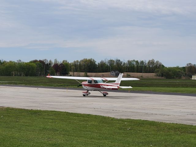 Cessna Commuter (N17045) - ORANGE COUNTY AIRPORT 