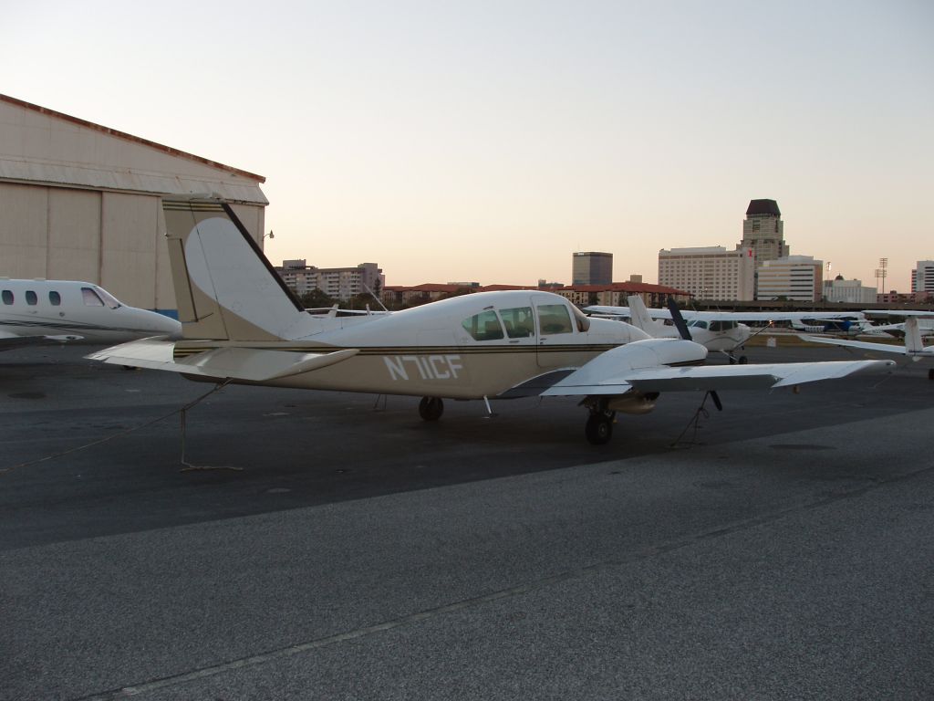 Piper Aztec (N71CF) - 1979 Piper Aztec  FOR SALE