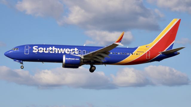 Boeing 737 MAX 8 (N8882Q)