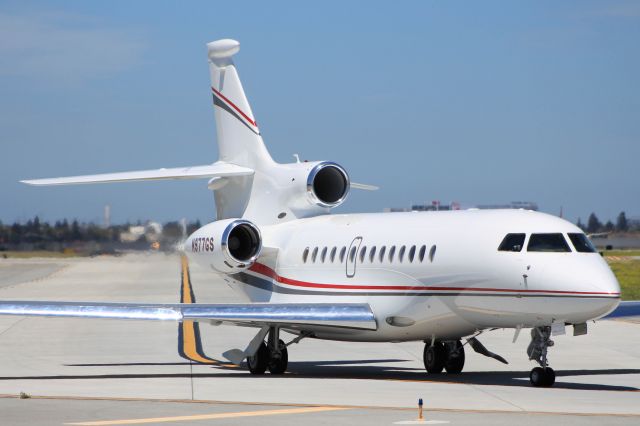 Dassault Falcon 7X (N977GS)