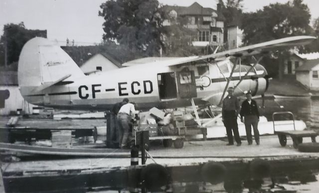 NOORDUYN UC-64 Norseman (C-FECD) - Circa 1947-48. Enjoy