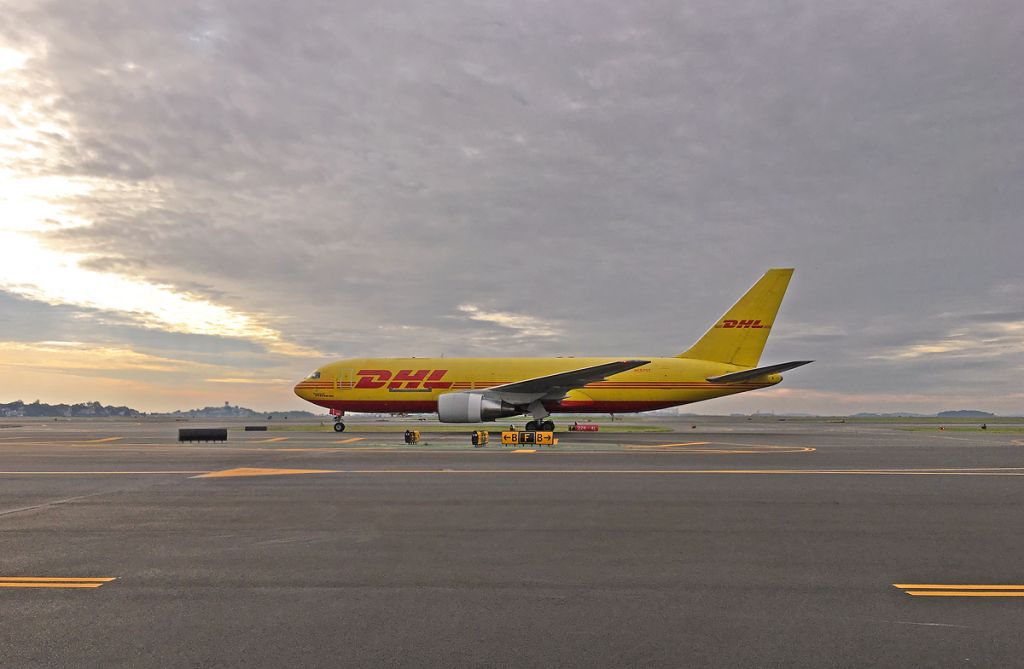 BOEING 767-200 (N657GT)