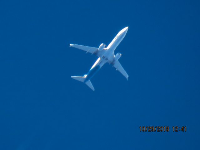 Boeing 737-900 (N278AK)