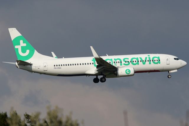 Boeing 737-700 (PH-HSG)