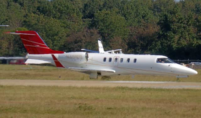 Learjet 40 (N401EG)