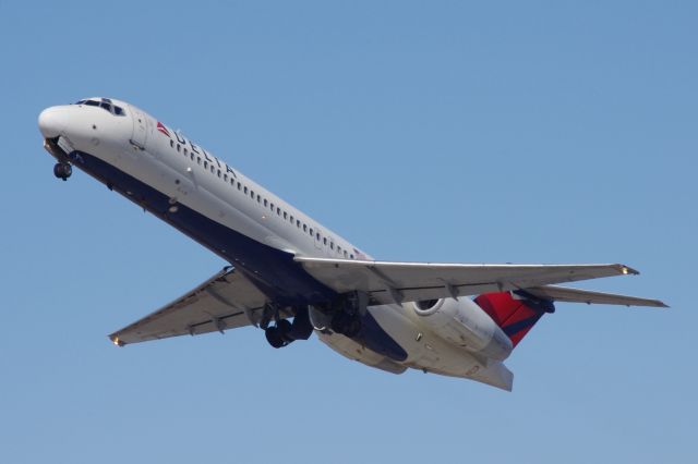 Boeing 717-200 (N994AT)