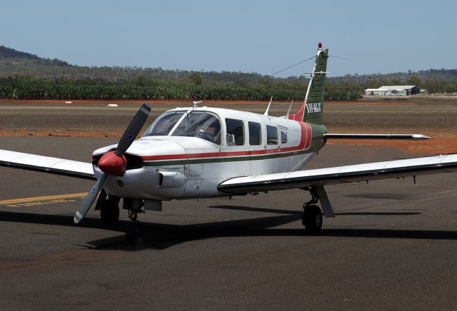 Piper Saratoga (VH-MJX)