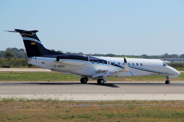 Embraer ERJ-135 (D-AHOX) - 26 aout 2016