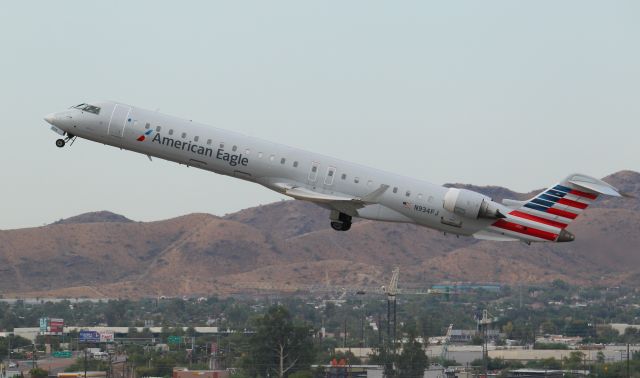Canadair Regional Jet CRJ-900 (N934FJ)