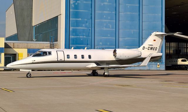 Learjet 55 (D-CMED)