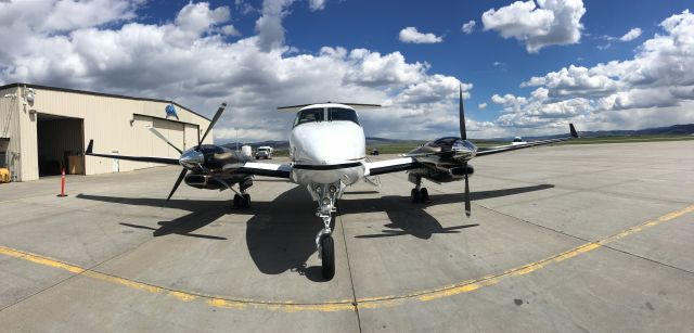 Beechcraft Super King Air 350 (N326DW)