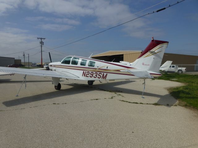 Beechcraft Bonanza (36) (N293SM)