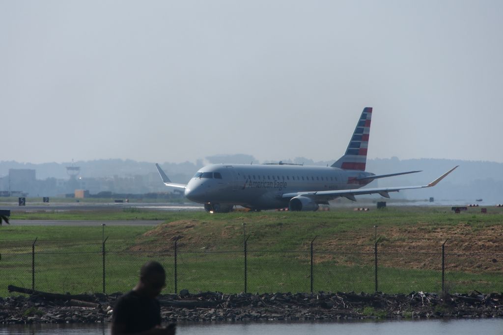 Embraer 170/175 (N435YX)