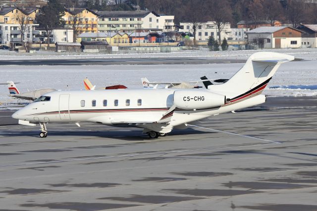 Canadair Challenger 350 (CS-CHG)