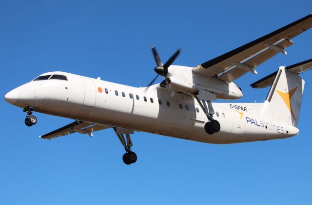 de Havilland Dash 8-300 (C-GPAR)
