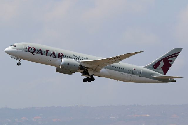 Boeing 787-8 (A7-BDD)