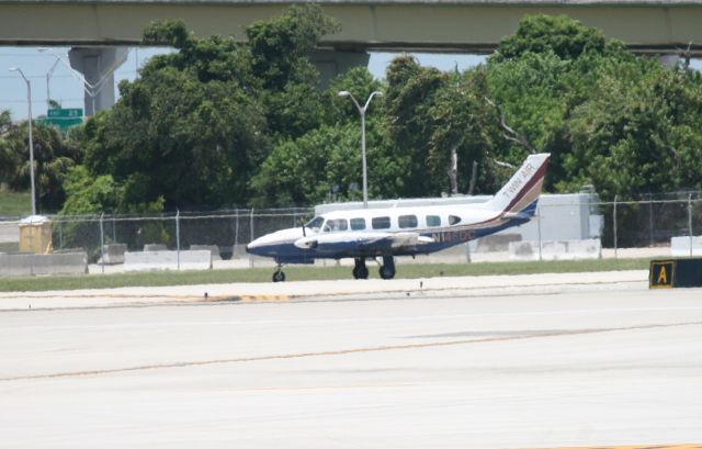 Piper Malibu Mirage (N146DC)