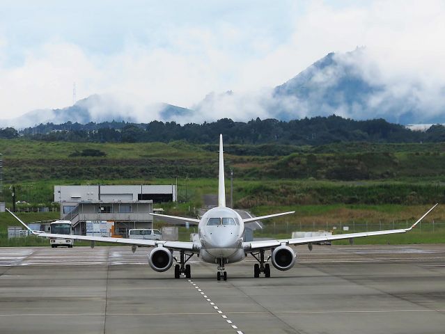 Embraer 175 (JA10FJ) - I took this picture on Sep 27, 2018.br /JH133/27Sep