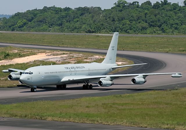 Boeing 707-300 (FAB2404) - Brazilian Air Force (KC137)