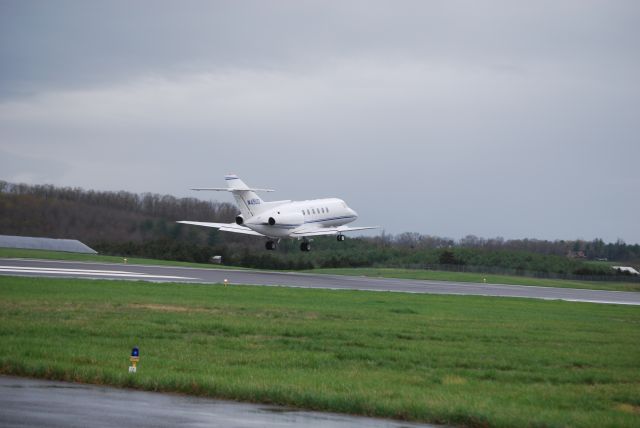 Hawker 800 (N45GD)