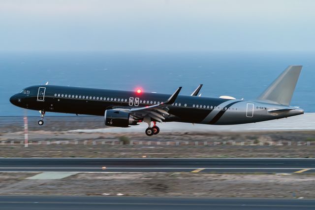 Airbus A320neo (G-OATW) - With the last light of the day, this new Airbus320Neo from Titan Airways arrives in Tenerife-Sur.