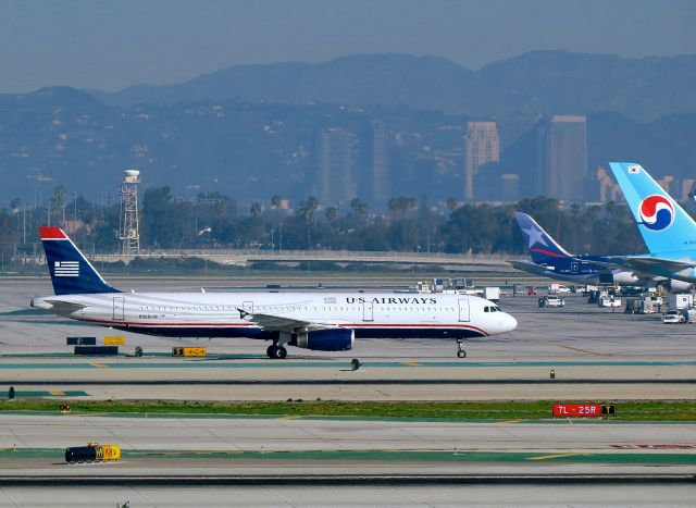 Airbus A321 (N569UW) - a rel=nofollow href=http://flightaware.com/live/flight/N569UW/history/20150201/1925Z/KLAX/KPHLhttps://flightaware.com/live/flight/N569UW/history/20150201/1925Z/KLAX/KPHL/a