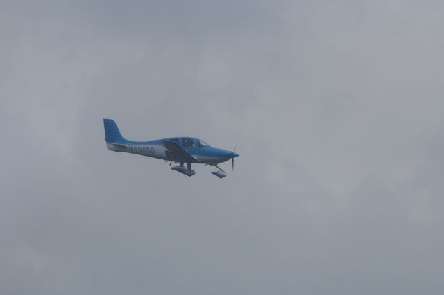 Cirrus SR-22 (N460SD)