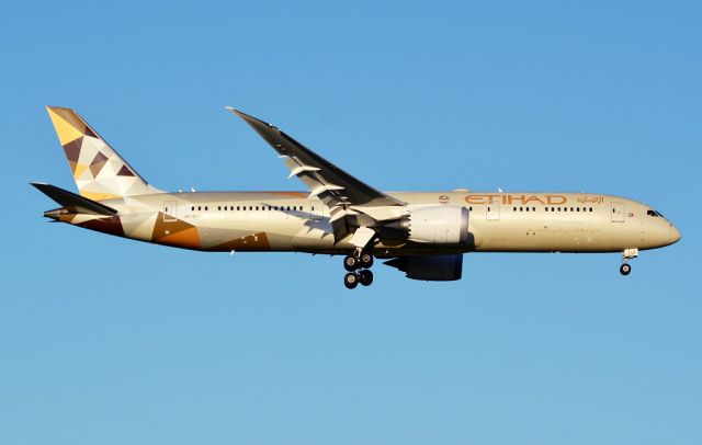 Boeing 787-9 Dreamliner (A6-BLF)