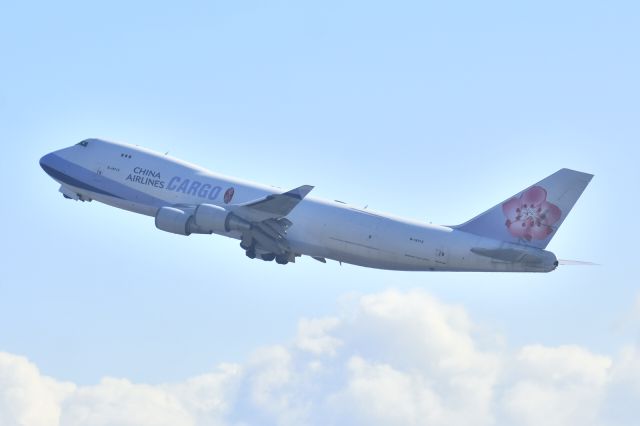 Boeing 747-400 (B-18712)