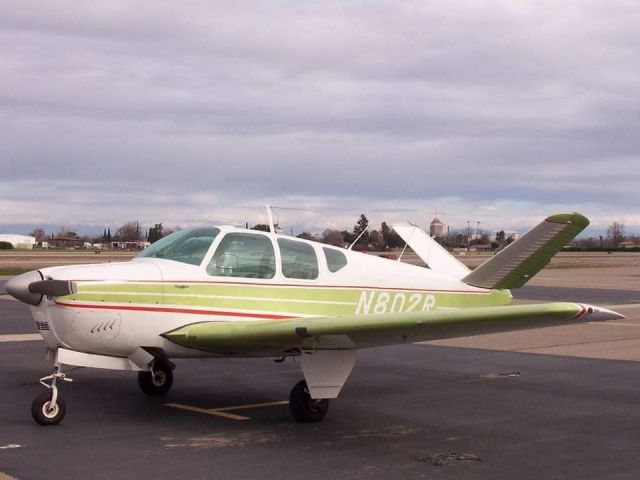 Beechcraft 35 Bonanza (N802R) - Looking north, January 2016