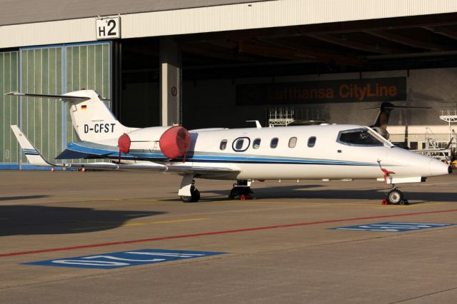 Learjet 35 (D-CFST)