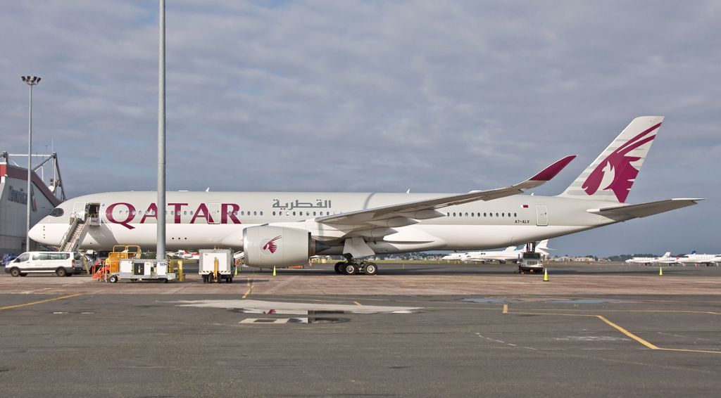 Airbus A350-900 (A7-ALV) - 1st upload of A7-ALV on Flightaware.com