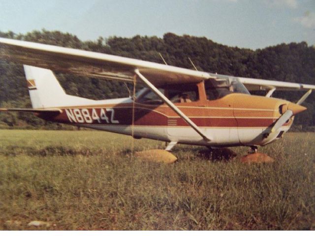 Cessna Skyhawk (N8844Z) - Taken at the old Richlands Municipal (7A4) around 1977